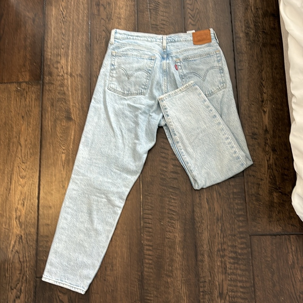 VINTAGE LEVI’S JEANS - Picture 3 of 5